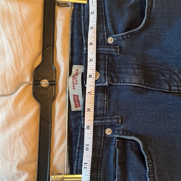 Vintage Levi's Boy’s Dark Blue Jeans - Picture 9 of 9